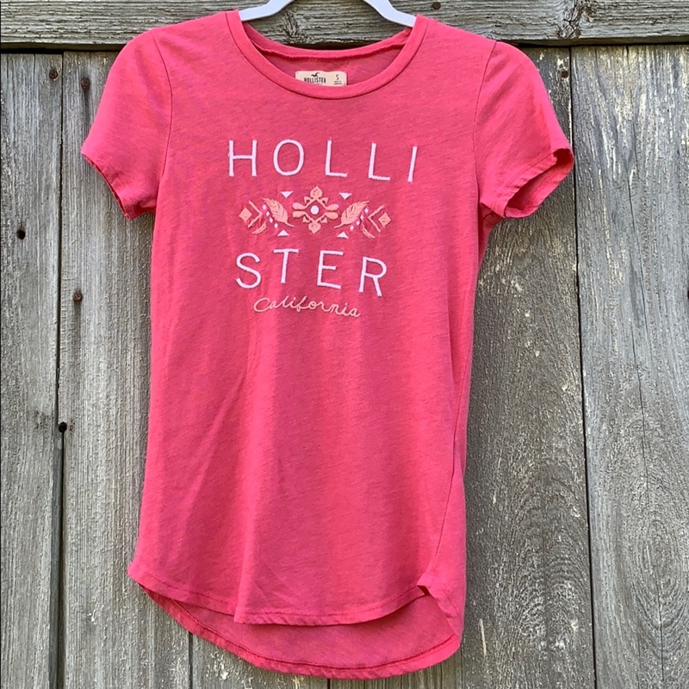 Hollister Tee - Size S